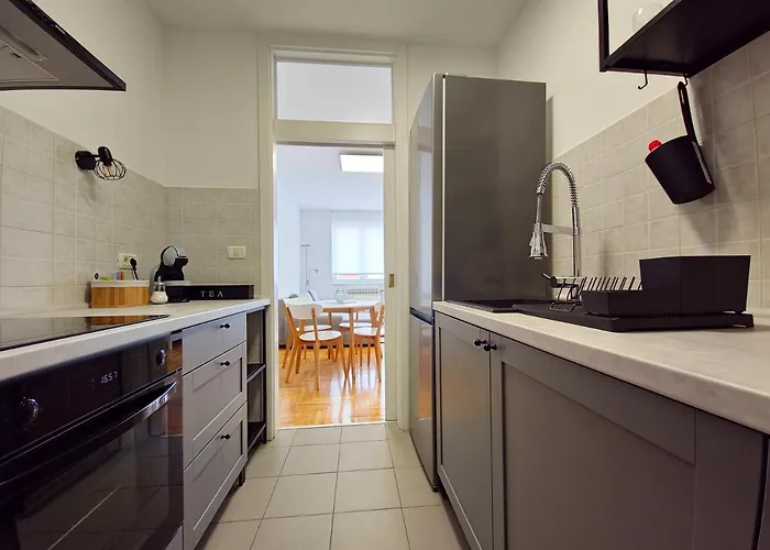 Uptown Place Apartamento